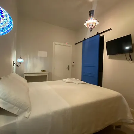 Maison Voyage Pensión Mesina