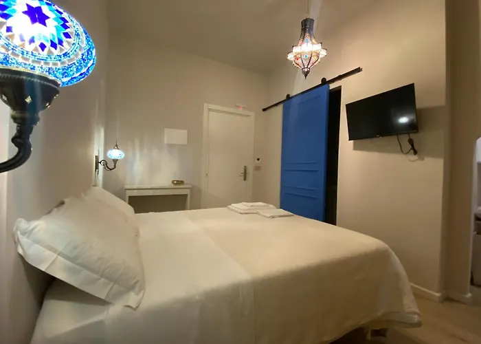 Maison Voyage Pensión Mesina